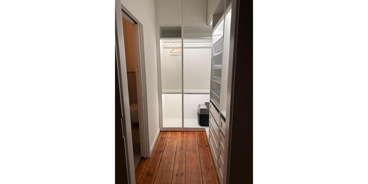 Etagenwohnung Berlin Friedrichshain-Kreuzberg - 5 Zimmer, 175 m&sup2;, 3.000&euro; | Angebot:27677339