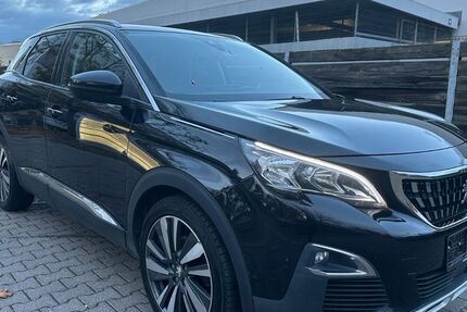 Peugeot 3008 146.000 km 13.490 € Berlin 13403