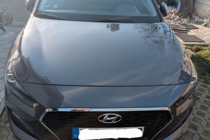 Hyundai i30 57.000 km 16.500 &euro; Berlin 12487