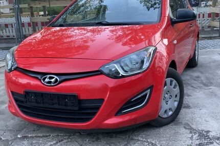 Hyundai i20 146.000 km 2.990 &euro; Berlin 12247