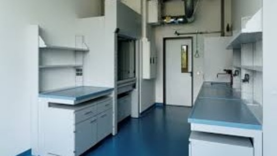 Laborfläche zu vermieten - Chemielabor in Potsdam zimmer