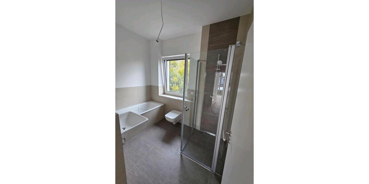 Reihenhaus Falkensee - 4 Zimmer, 109 m&sup2;, 2.250&euro; | Angebot:26177258