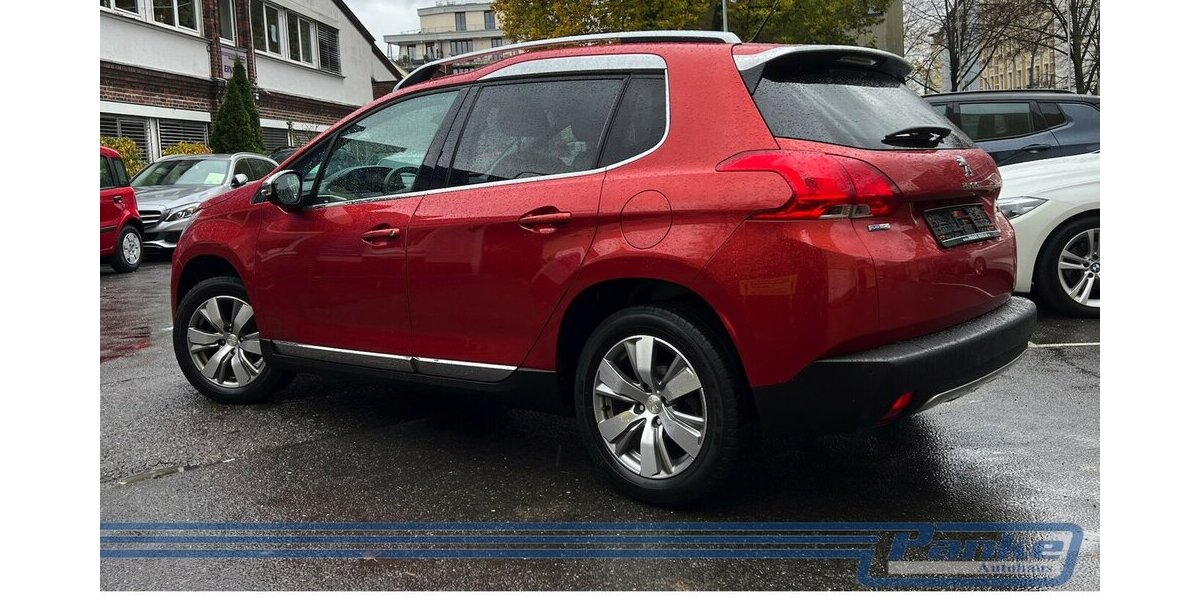 Peugeot 2008 Allure*Navi*PDC*SHZ*Ambiete*1-Hand*Tel. 98.291 km 8.480 &euro; Berlin 13187