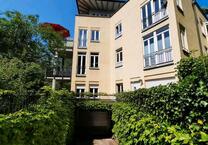 Helle großzügige Wohnung -ohne Makler-