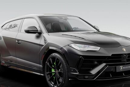 Lamborghini Urus 14.500 km 309.666 € Berlin 13599