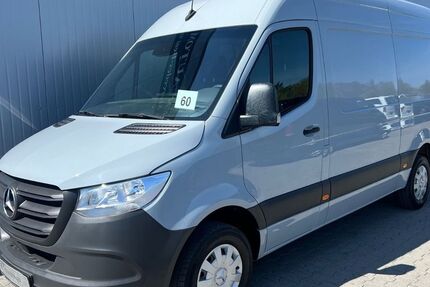 Mercedes-Benz Sprinter 95.598 km 30.999 &euro; Berlin 13055