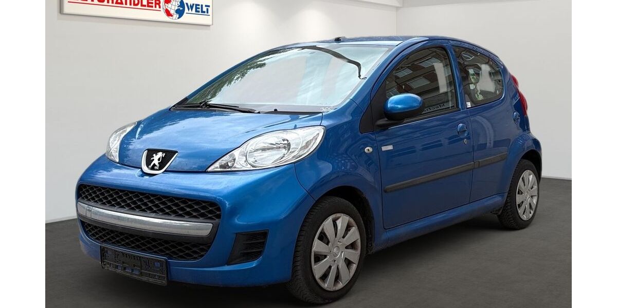 Peugeot 107 152.147 km 1.499 &euro; Berlin 12681