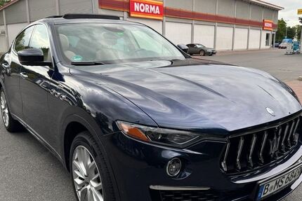 Maserati Levante 49.989 km 44.999 &euro; Berlin 12349