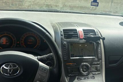 Toyota Auris 190.000 km 2.000 &euro; Berlin 10584