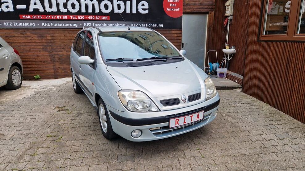 Renault Scenic 94.494 km 2.980 € Berlin 10627