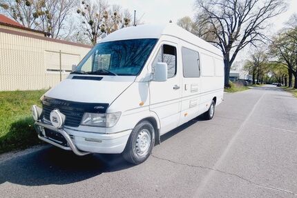 Mercedes-Benz Sprinter 179.887 km 6.000 &euro; Berlin 13629