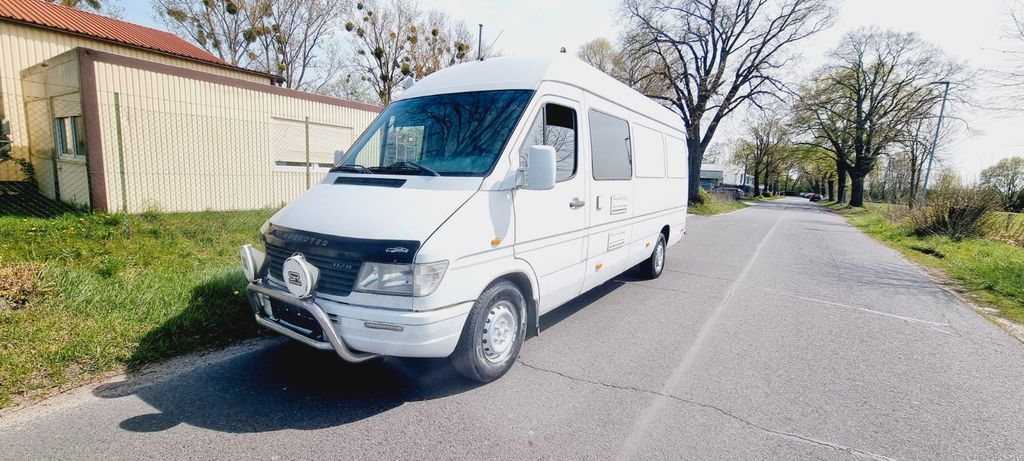 Mercedes-Benz Sprinter 179.887 km 6.000 &euro; Berlin 13629