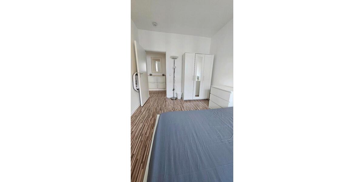 Etagenwohnung Berlin Tempelhof-Schöneberg - 2 Zimmer, 50 m&sup2;, 1.500&euro; | Angebot:24237020