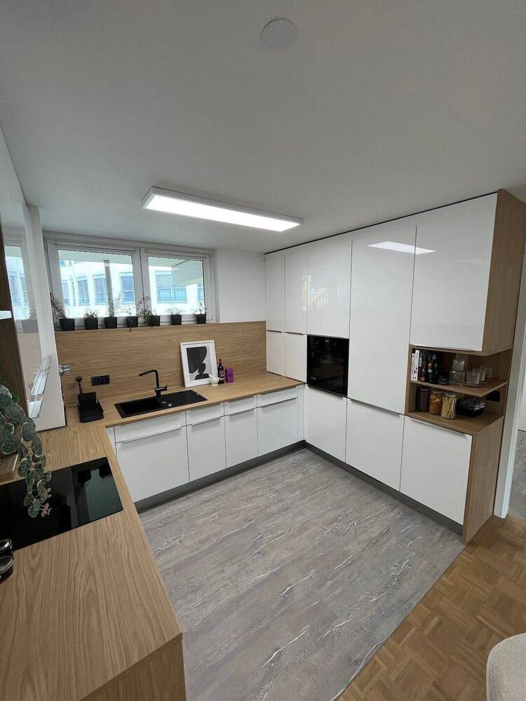 ? Möblierte Luxussanierte 1,5 - Zimmer - Wohnung . Stilvoll, ruhig & mitten in Kreuzberg ??