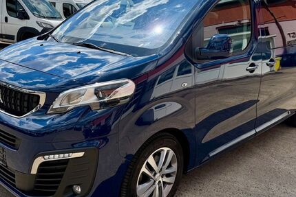 Peugeot Traveller 79.500 km 29.300 &euro; Berlin 10119