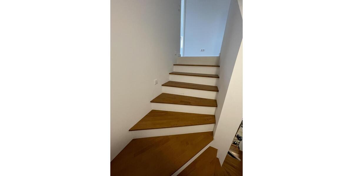 Doppelhaushälfte Ludwigsfelde - 4 Zimmer, 130 m&sup2;, 2.200&euro; | Angebot:26440075
