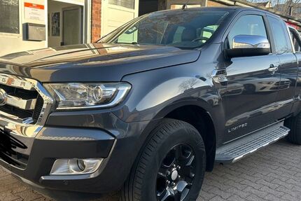 Ford Ranger 111.345 km 21.999 &euro; Berlin Wilmersdorf 10715