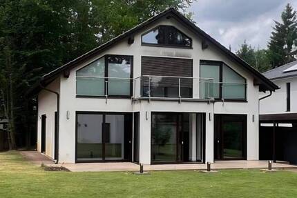 Haus Schönwalde-Glien Schönwalde-Siedlung - 5 Zimmer, 200 m&sup2;, 1.090.000&euro; | Angebot:26843673