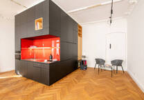 Loft-Studio mit Design-Kubus und Balkon nahe Chausseestraße