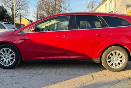 Ford Focus 128.000 km 6.998 &euro; Berlin 13127