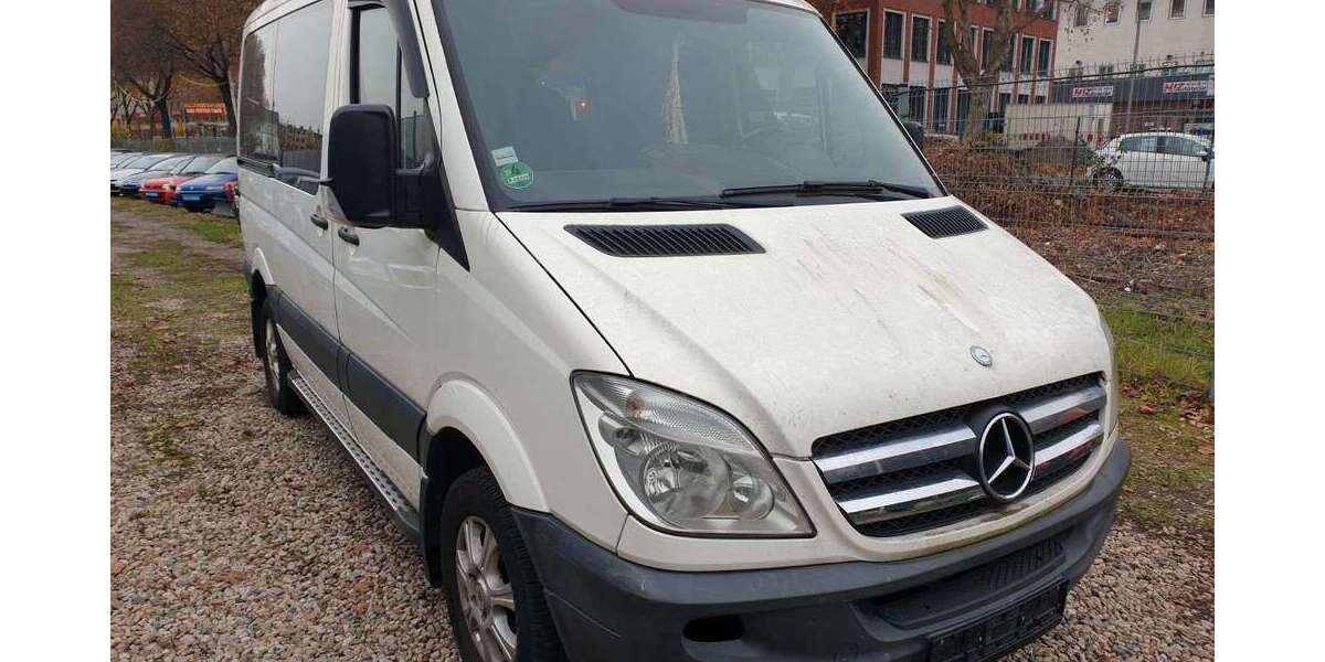 Mercedes-Benz Sprinter 310.259 km 5.999 &euro; Berlin 12055
