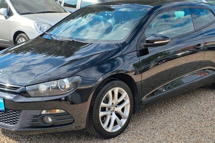 VW Scirocco 89.763 km 10.999 &euro; Berlin 13589