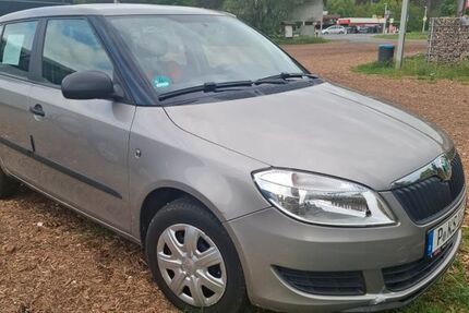 Skoda Fabia 85.005 km 3.500 &euro; Potsdam 14478