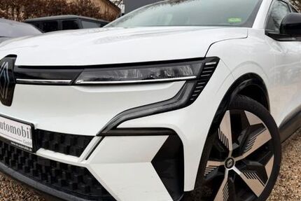 Renault Megane E-TECH 37.233 km 21.990 &euro; Großbeeren 14979