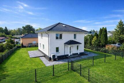 Haus Berlin Kaulsdorf - 4 Zimmer, 154 m&sup2;, 2.800&euro; | Angebot:26355994