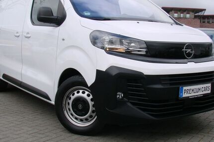 Opel Vivaro 14.830 km 27.980 &euro; Falkensee 14612