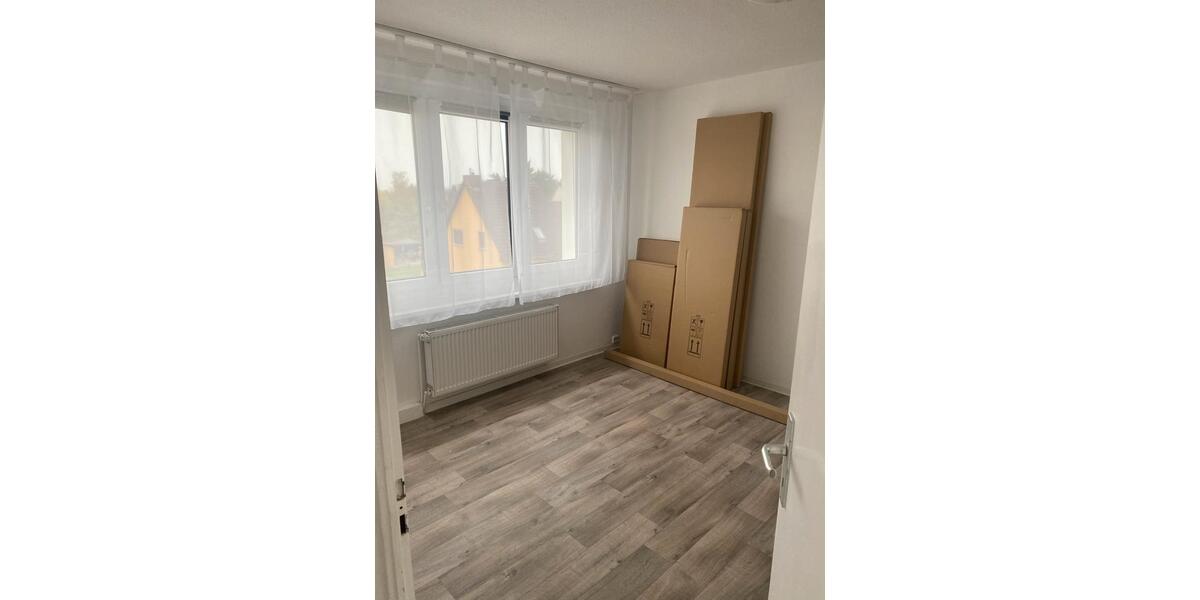 Etagenwohnung Ketzin - 4 Zimmer, 78 m&sup2;, 850&euro; | Angebot:26446566