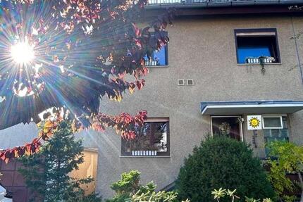 Haus Berlin Reinickendorf - 3 Zimmer, 110 m&sup2;, 699&euro; | Angebot:27730202