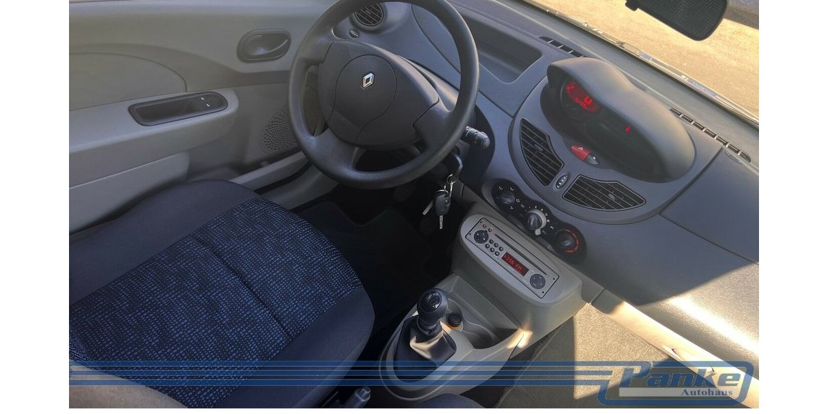 Renault Twingo Authentique 1.2*Klima*Radio/CD*Isofix*3tr 96.488 km 1.480 &euro; Berlin 13187