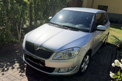 Skoda Fabia 113.000 km 5.900 &euro; Beelitz 14547