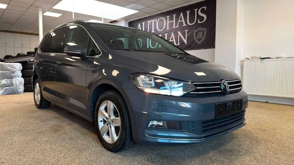 VW Touran 130.000 km 20.990 &euro; Berlin 12351
