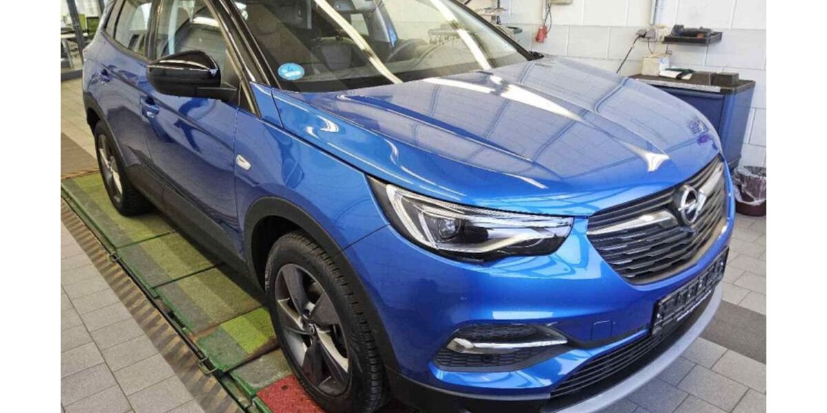 Opel Grandland (X) 55.953 km 16.900 &euro; Berlin 12359