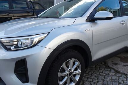 Kia Stonic 122.538 km 8.690 &euro; Falkensee 14612