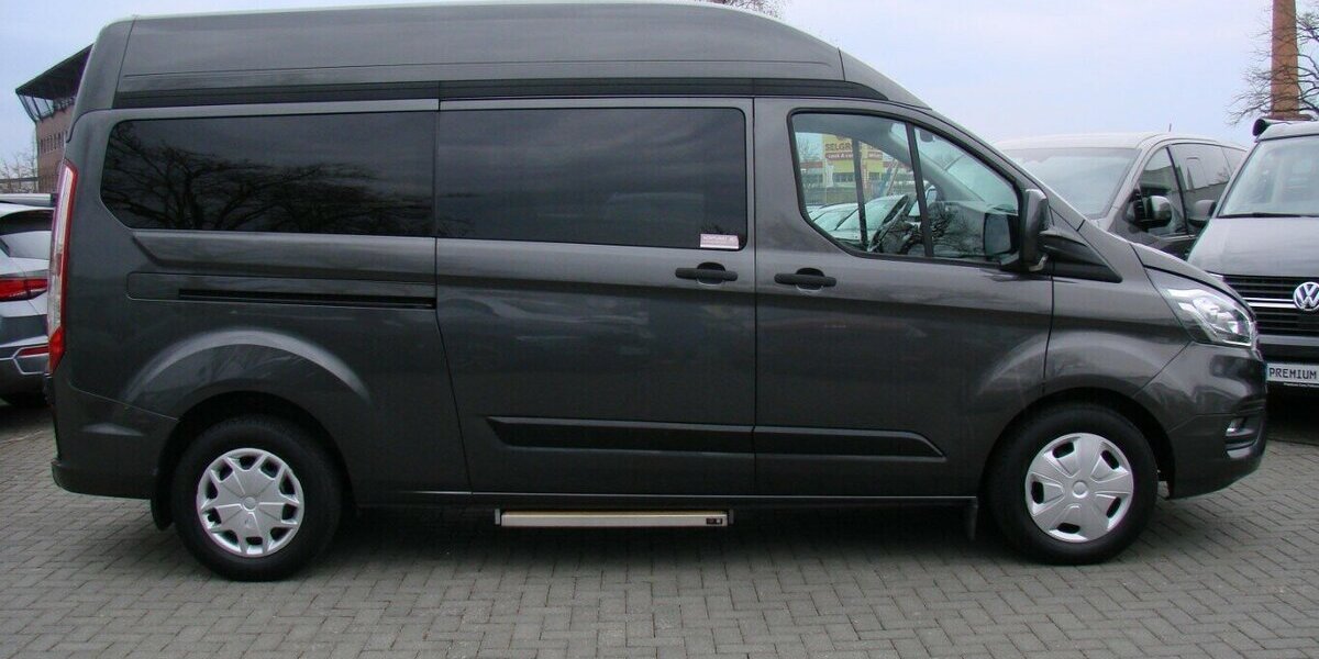 Ford Transit Custom Titanium 320 L2 H2 Behindertengerec 46.628 km 39.990 &euro; Falkensee 14612