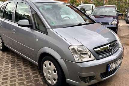 Opel Meriva 161.000 km 2.490 &euro; Berlin 13403