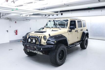 Jeep Wrangler 255.000 km 19.900 &euro; Berlin 10625