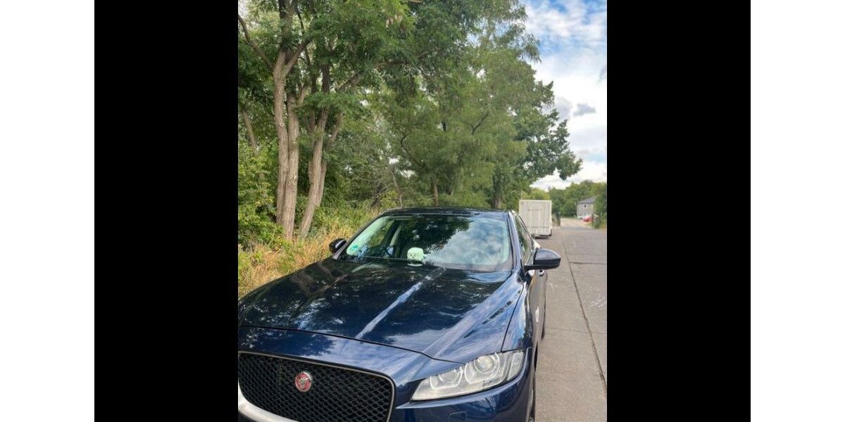 Jaguar F-Pace 155.500 km 13.599 &euro; Berlin 12627