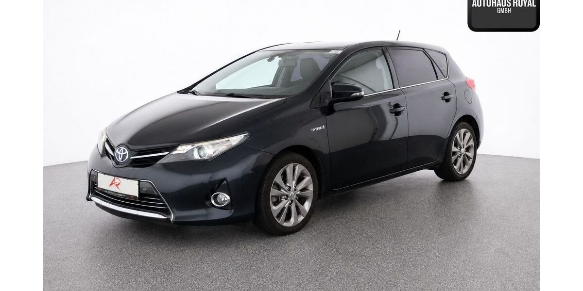 Toyota Auris 158.000 km 9.480 &euro; Berlin 12103