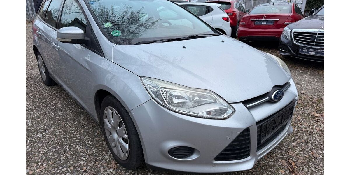 Ford Focus 273.000 km 3.890 &euro; Mahlow 15831