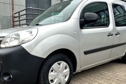 Renault Kangoo 134.238 km 7.480 &euro; Berlin 13353