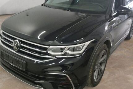 VW Tiguan 4.056 km 35.998 &euro; Potsdam 14482