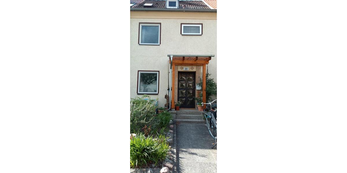 Reihenhaus Potsdam Drewitz - 3 Zimmer, 72 m&sup2;, 1.600&euro; | Angebot:26689233