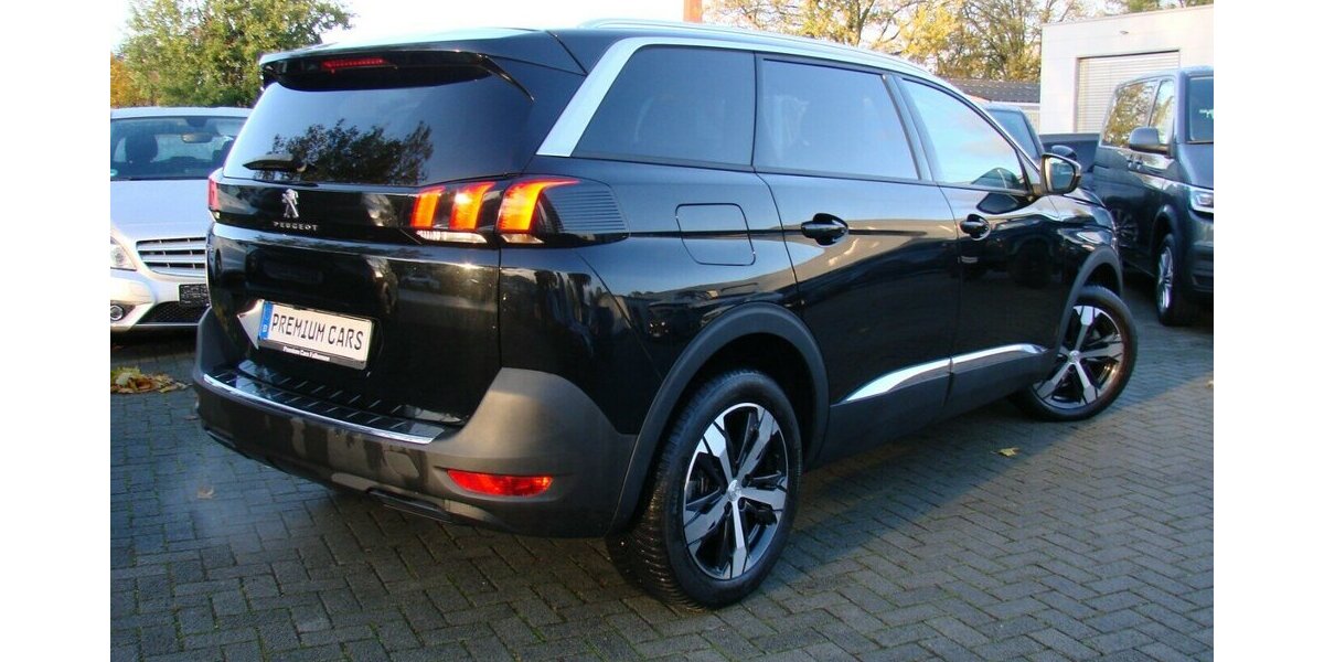 Peugeot 5008 1.2 PureTech130 Allure Pack 7-Sitzer 2WD LED 54.980 km 24.980 &euro; Falkensee 14612