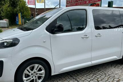 Opel Zafira Life 41.000 km 35.999 € Berlin-Spandau 13585