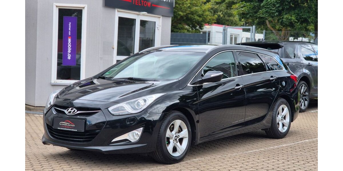 Hyundai i40 216.000 km 5.490 &euro; Teltow 14513