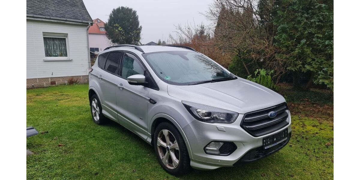 Ford Kuga 34.000 km 18.500 &euro; Falkensee 14612